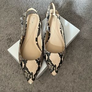 Warn a couple times. No scuffs